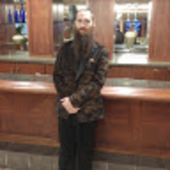 Meet your Posher, Roger - Picture 1 of 1